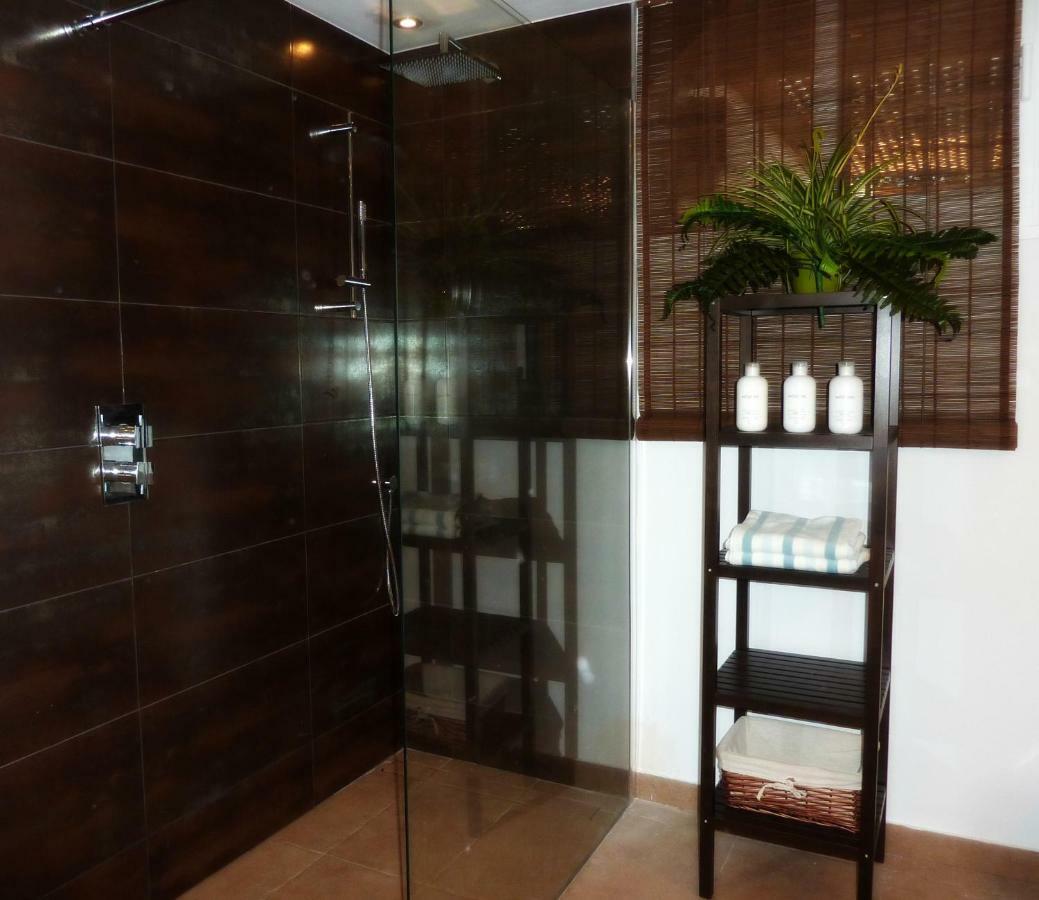 Sitio de Calahonda Villa Breeze Boutique Guest Rooms, Marbella מראה חיצוני תמונה