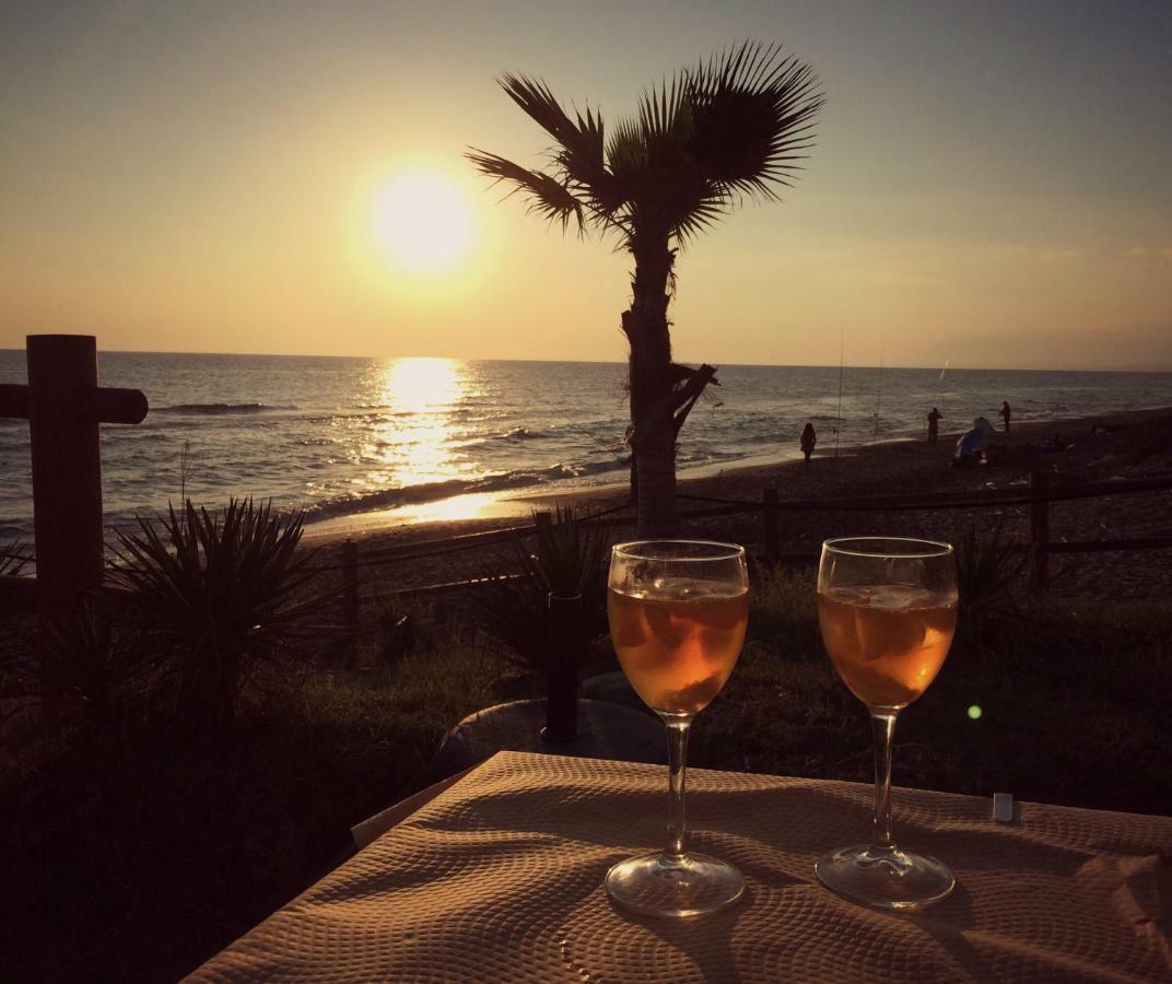 Sitio de Calahonda Villa Breeze Boutique Guest Rooms, Marbella מראה חיצוני תמונה