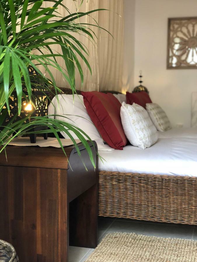 Sitio de Calahonda Villa Breeze Boutique Guest Rooms, Marbella מראה חיצוני תמונה