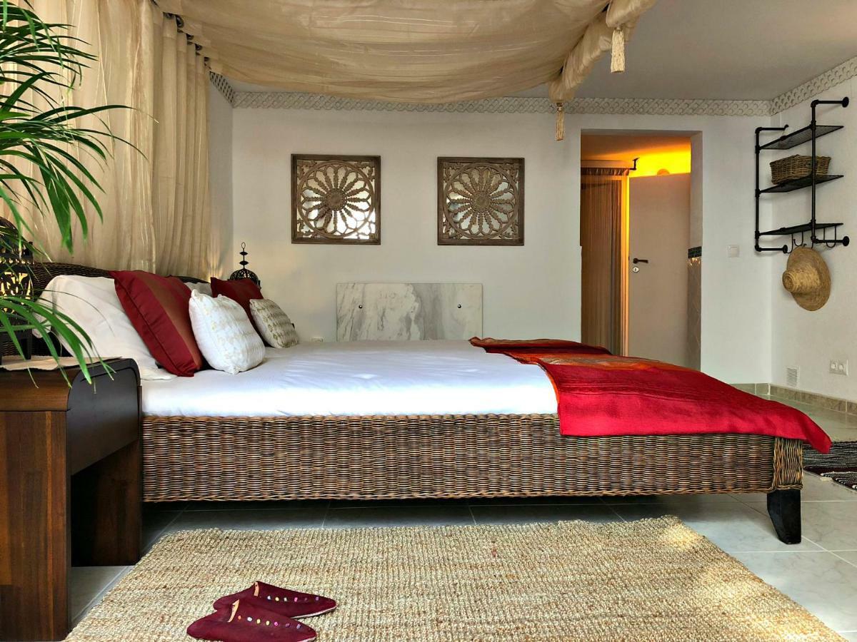 Sitio de Calahonda Villa Breeze Boutique Guest Rooms, Marbella מראה חיצוני תמונה